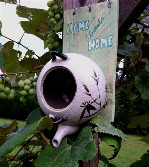 Upcycled Stuff: My First BirdhouseFrom a Tea Pot